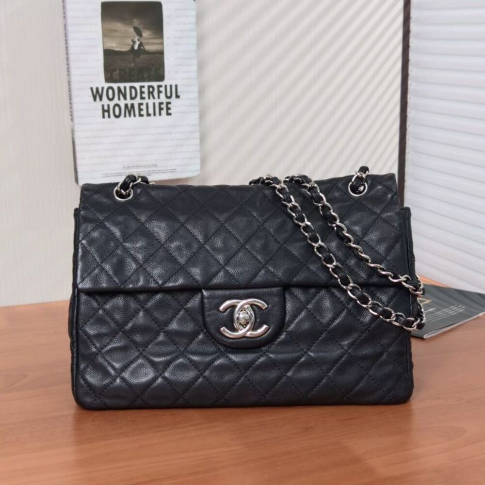 Chanel Women Pre-Loved Bag Very Good Condition